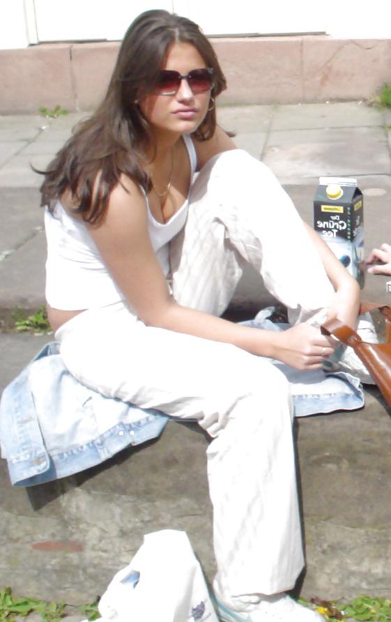 25P Classmate Maxi Superhot Slut!