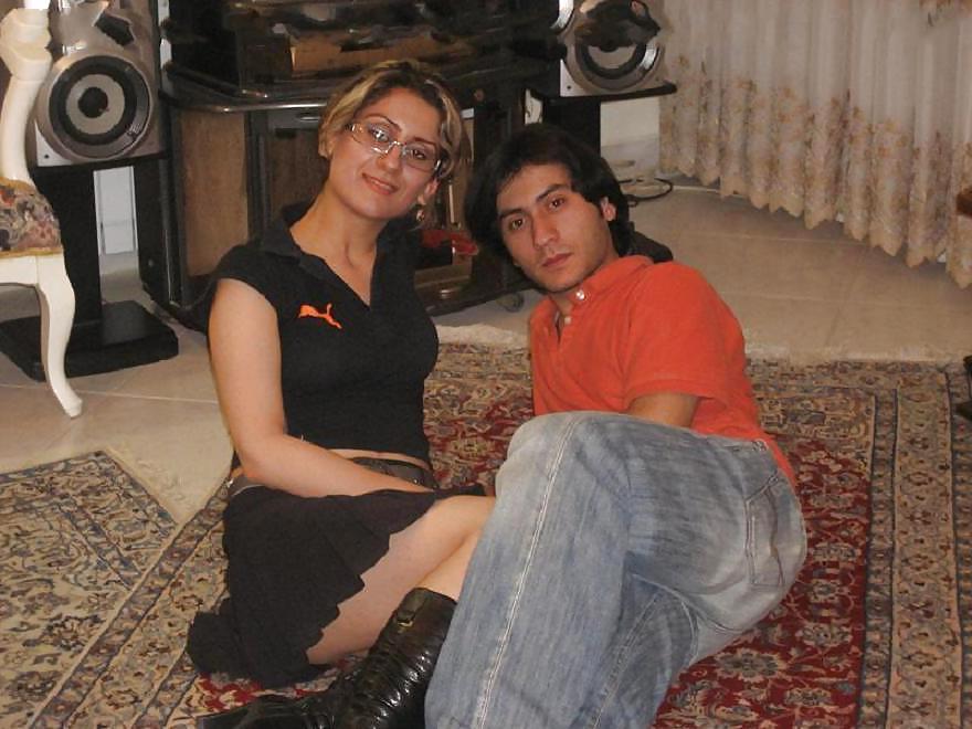 19P Arab Housewife 7