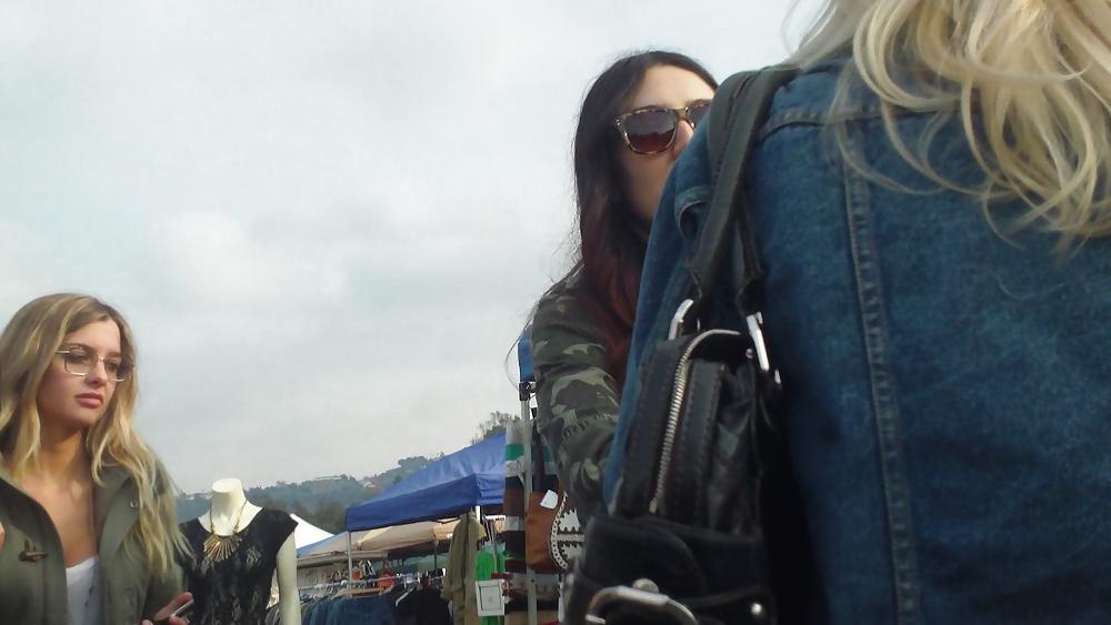 25P Sexy teen ass & butts in jeans 