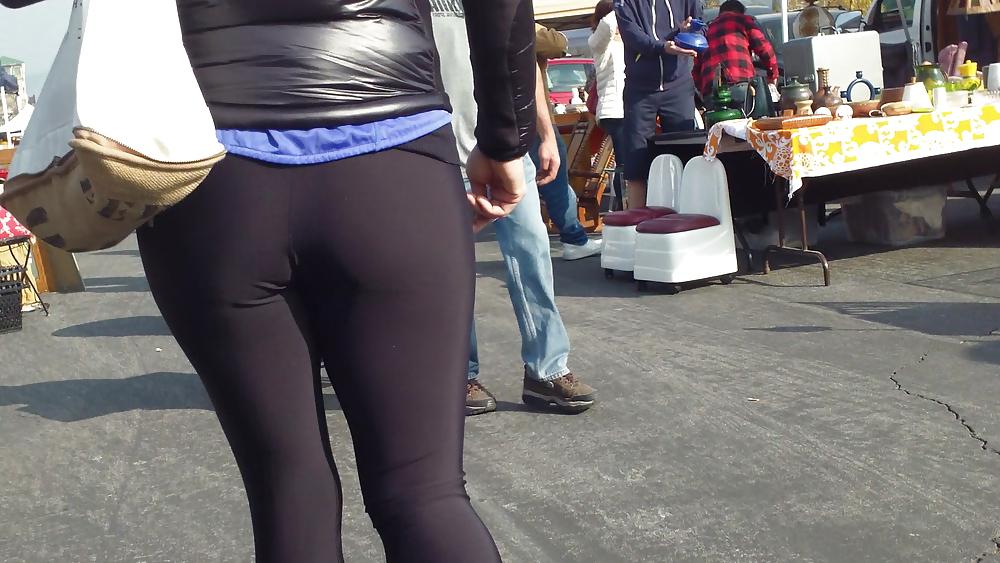 25P Sexy teen ass & butts in jeans 