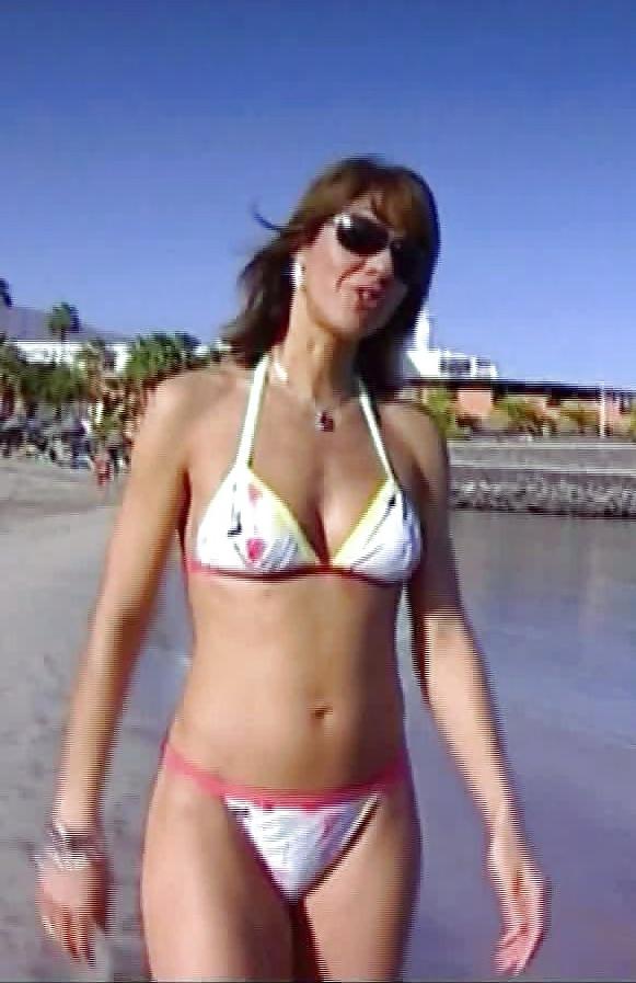25P Julia Bradbury MILF (For Kittyluver)