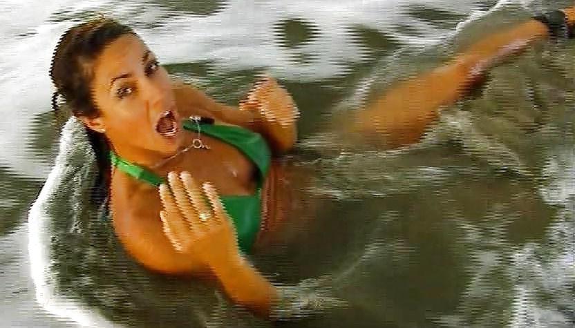 25P Julia Bradbury MILF (For Kittyluver)