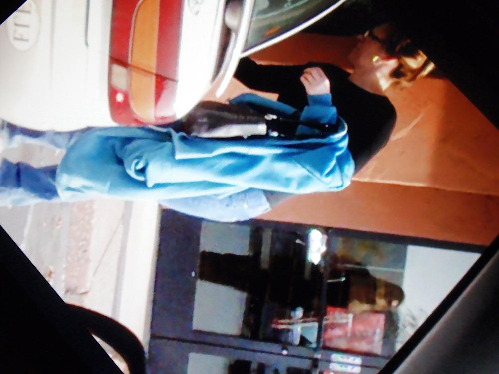25P Hot girls in public that are unaware
