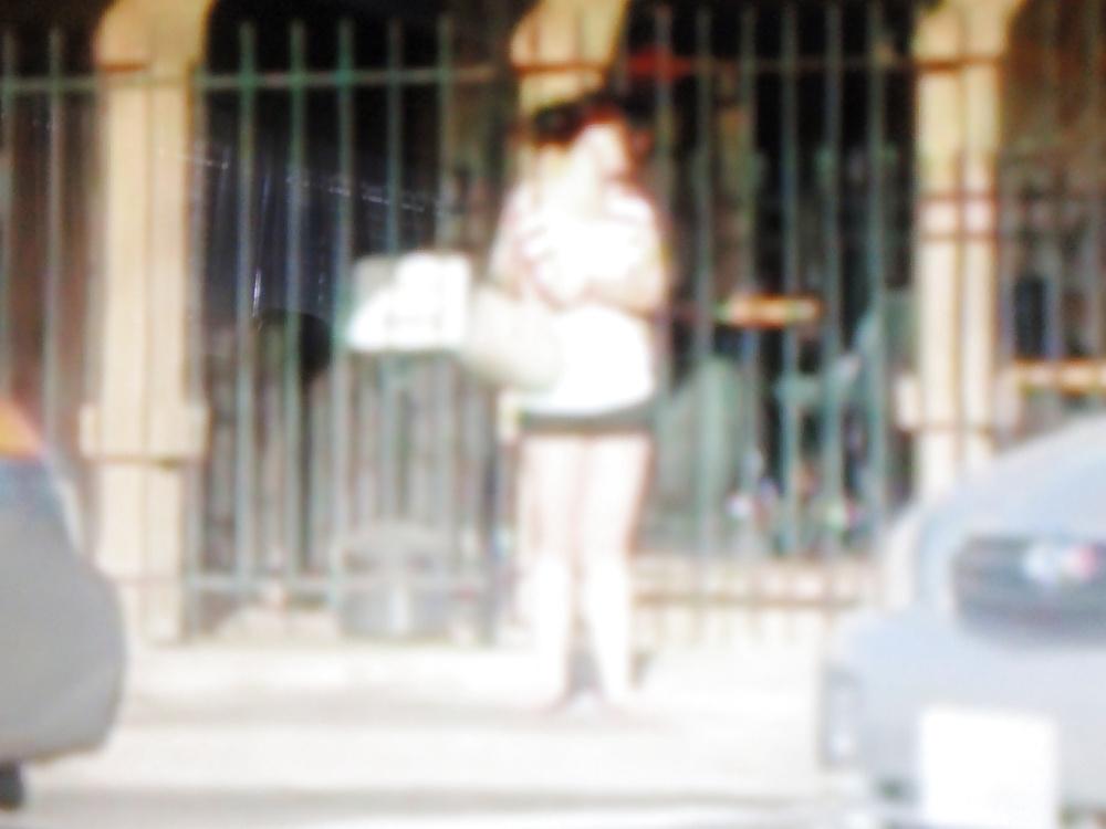 25P Hot girls in public that are unaware