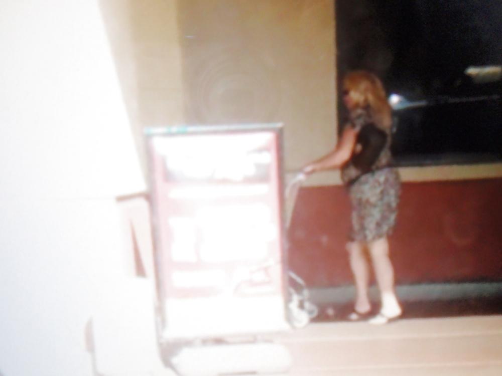 25P Hot girls in public that are unaware