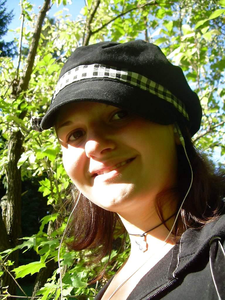 25P Chubby austrian girl