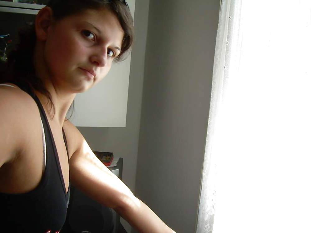 25P Chubby austrian girl