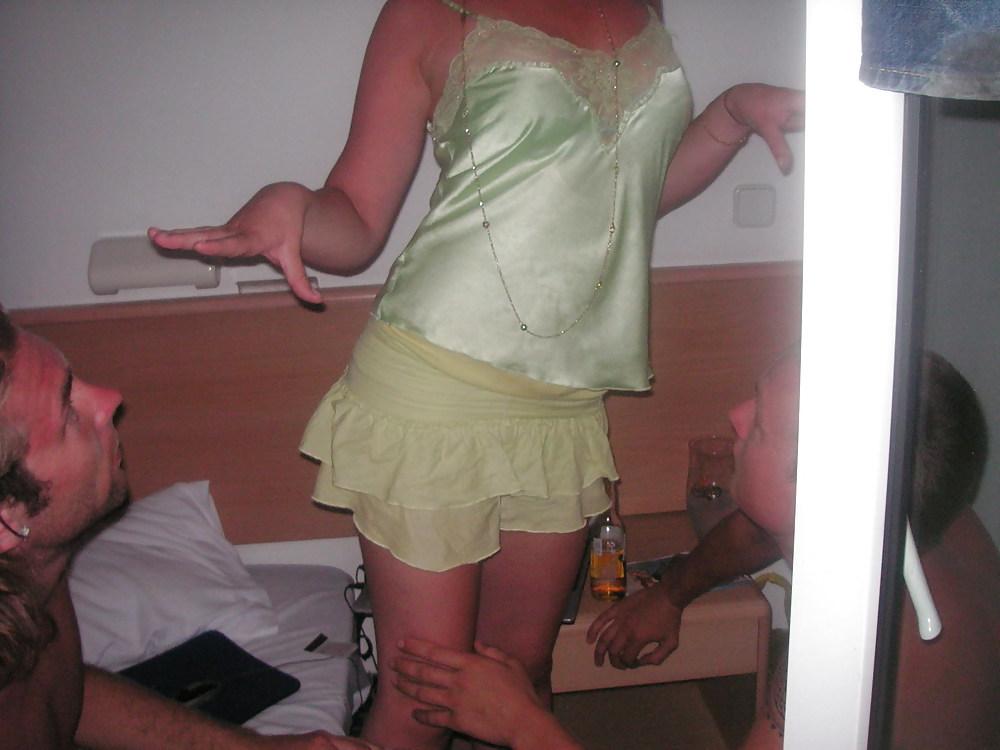 19P Swedish chicks goes wild