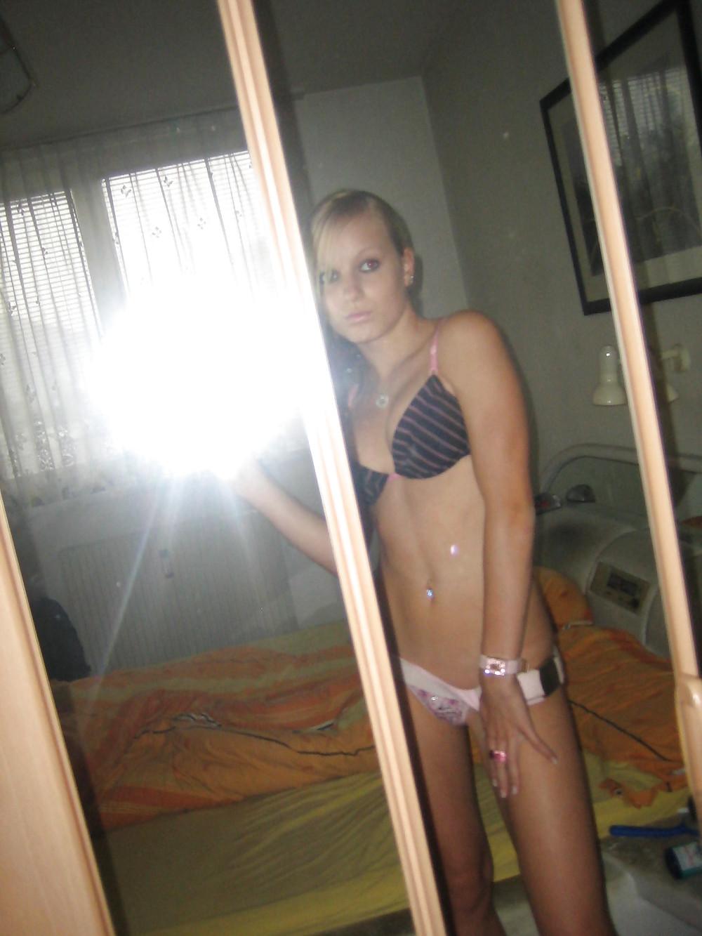 25P Nice Skinny Blonde Teen