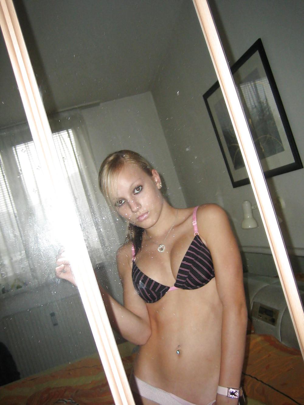25P Nice Skinny Blonde Teen