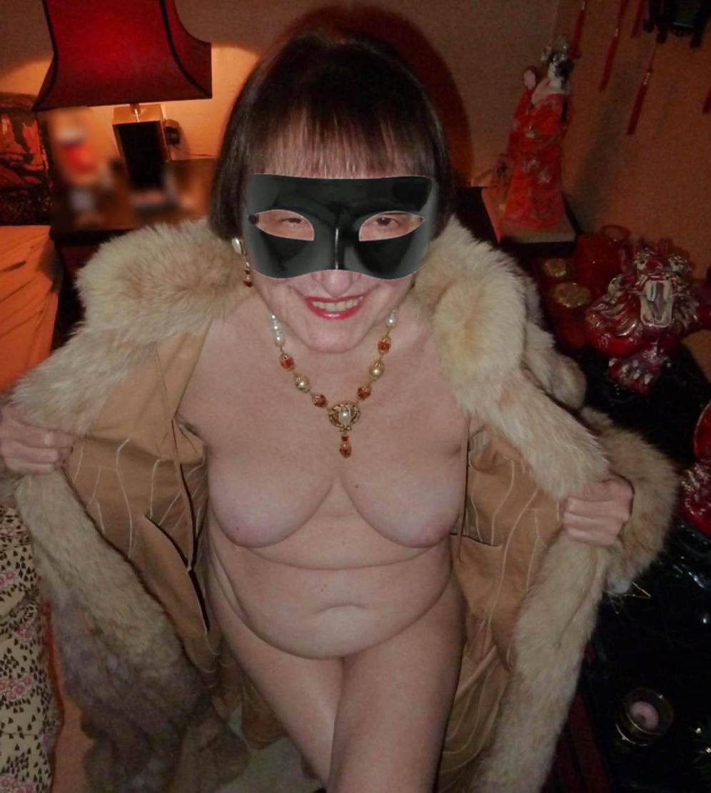 10P My Shy Wife - xmas eve