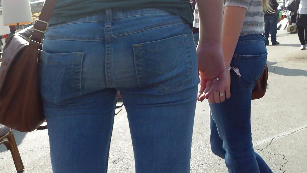 25P Nice teen ass & butts in sexy tight jeans