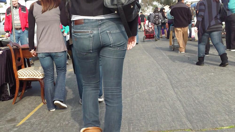 25P Nice teen ass & butts in sexy tight jeans