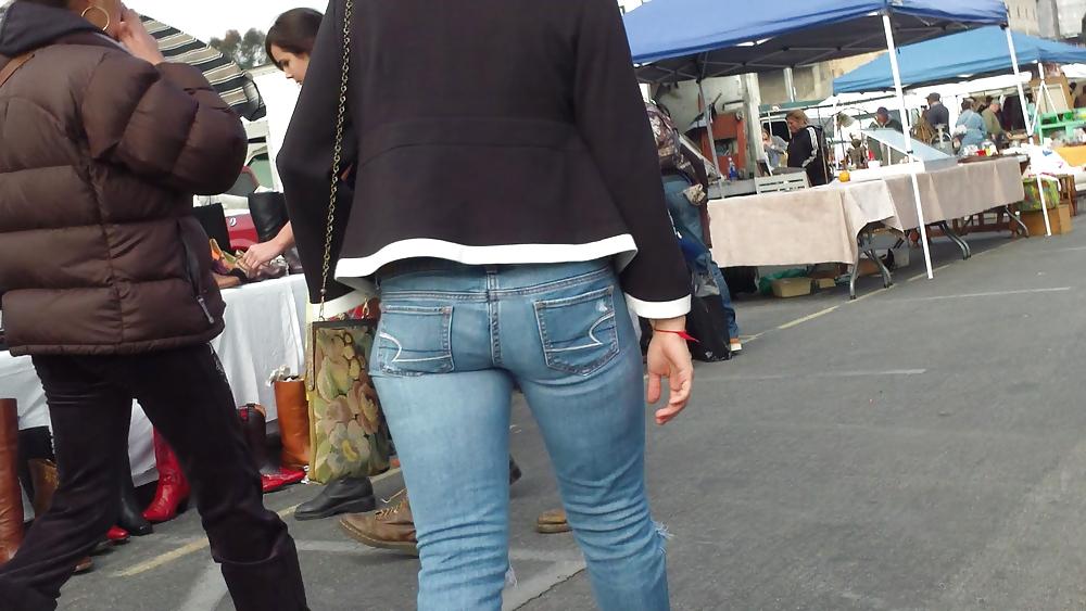 25P Nice teen ass & butts in sexy tight jeans