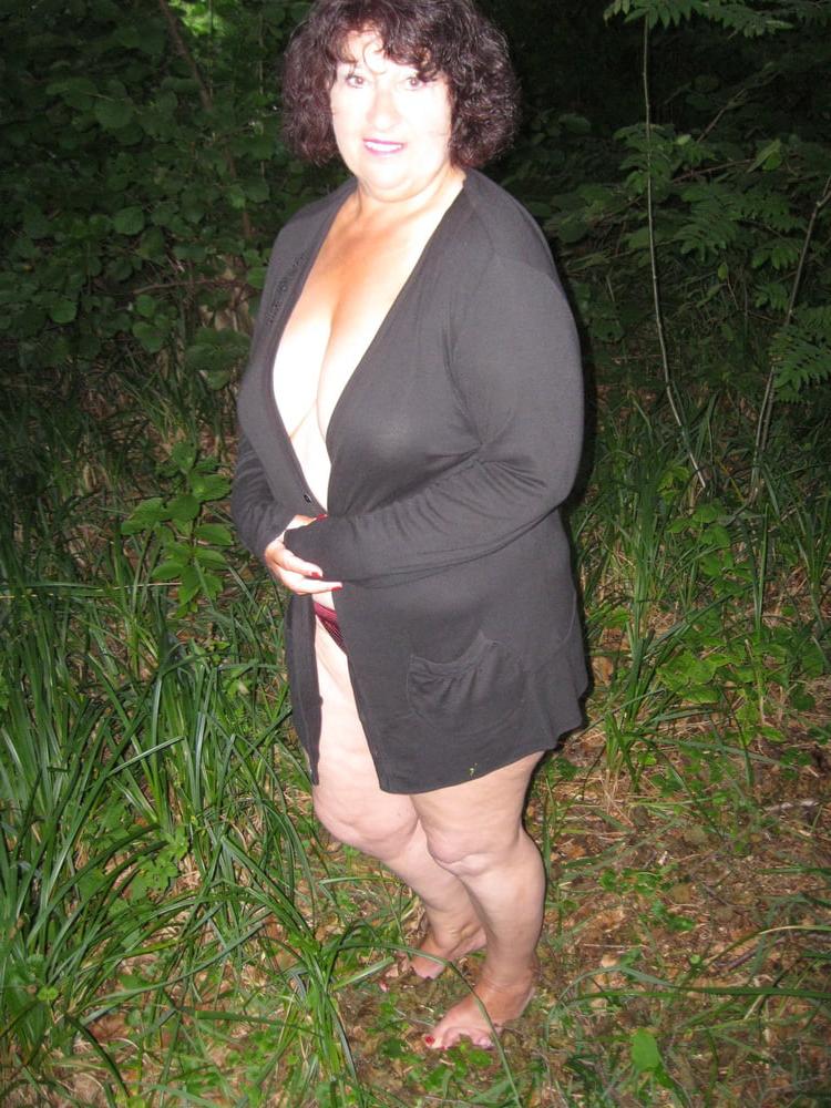 12P Cleo, my shy darling topless
