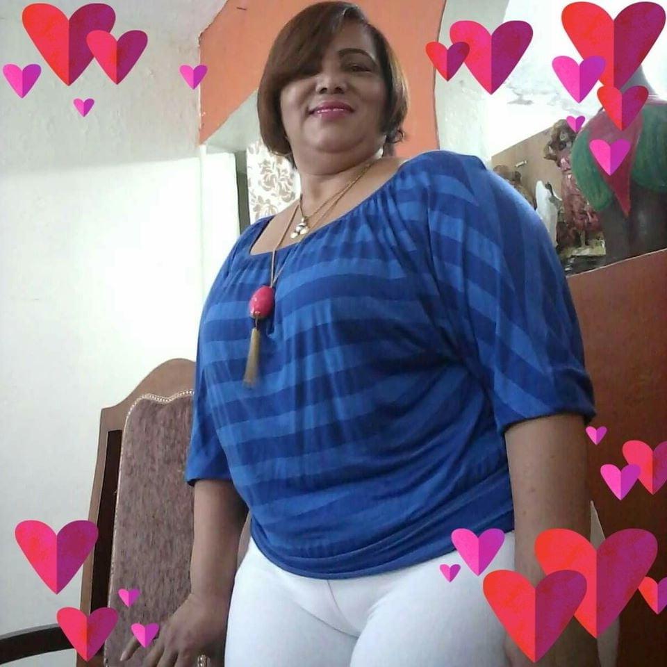 18P THICK SPANISH MARRIED MATURE HOUSEWIFE #1
