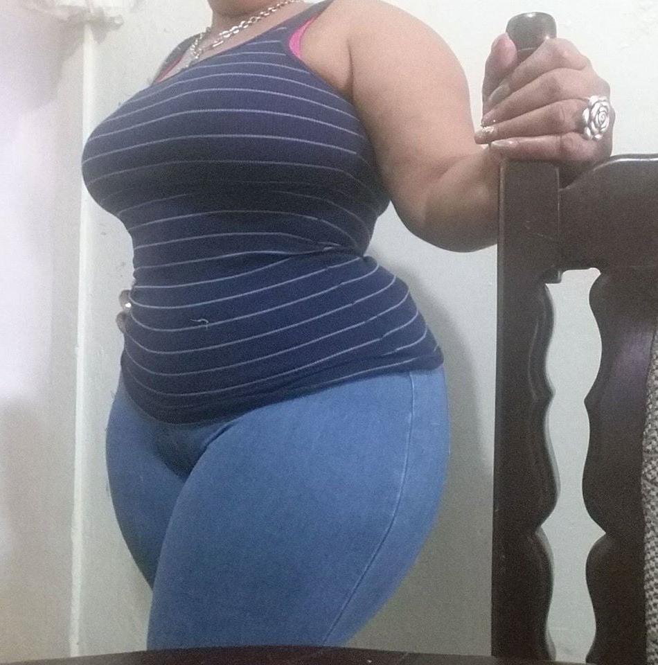 18P THICK SPANISH MARRIED MATURE HOUSEWIFE #1