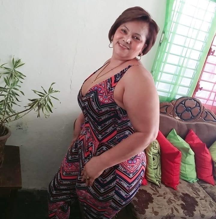 18P THICK SPANISH MARRIED MATURE HOUSEWIFE #1
