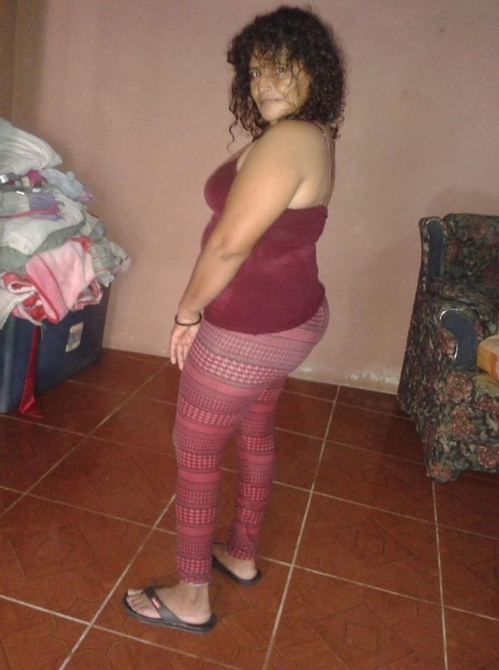 25P THICK SPANISH MARRIED MATURE HOUSEWIFE #3