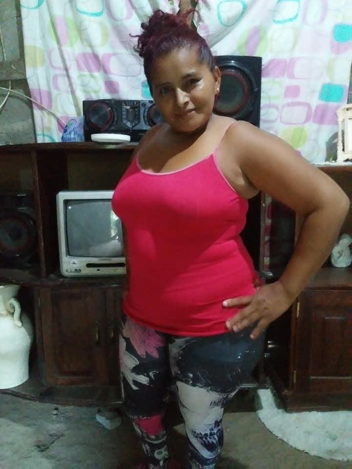 25P THICK SPANISH MARRIED MATURE HOUSEWIFE #3