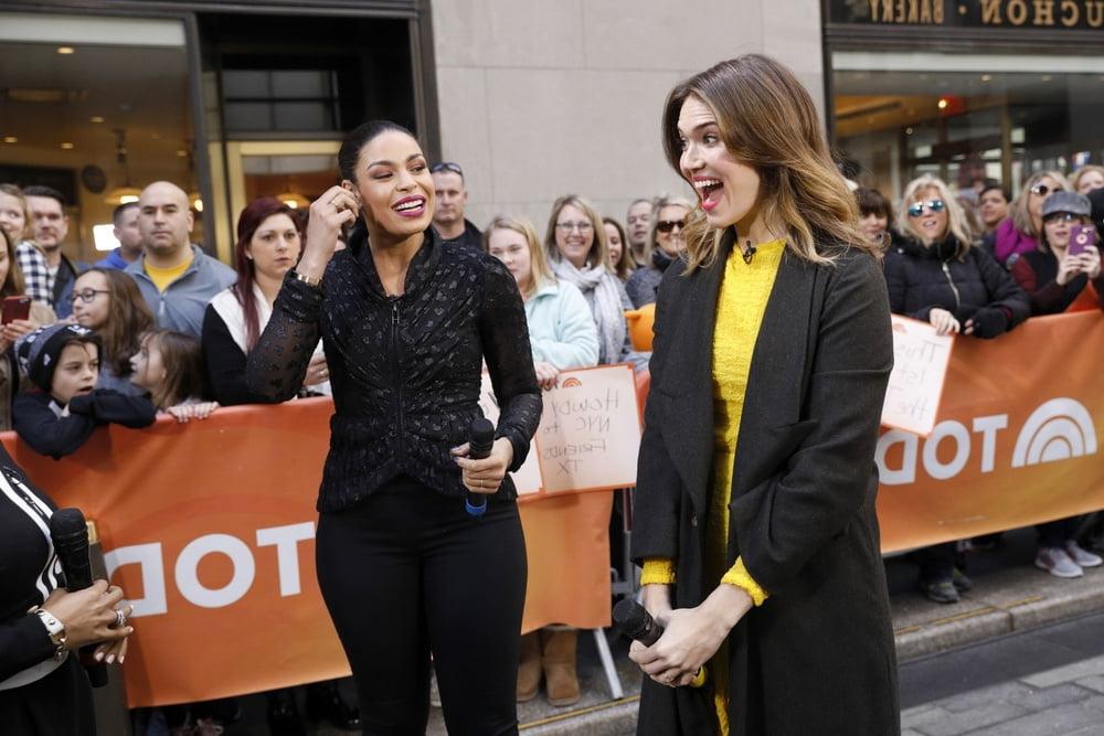 16P Mandy Moore - Today Show (24 February 2017)