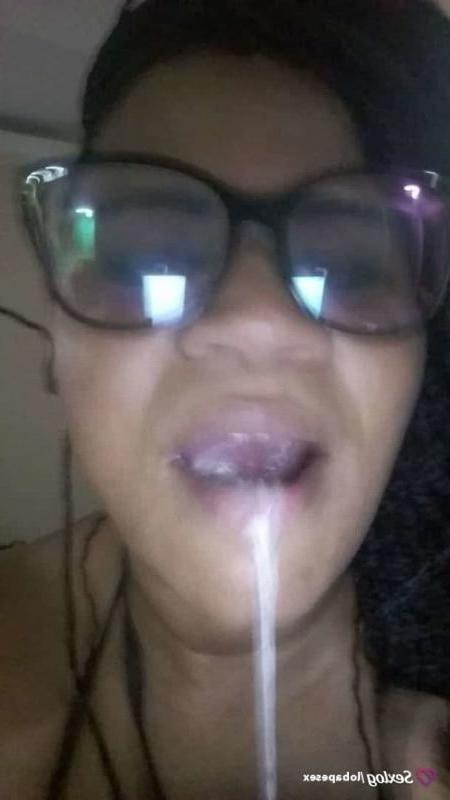 25P THICK SPANISH MARRIED MATURE SPANISH HOUSEWIFE #5