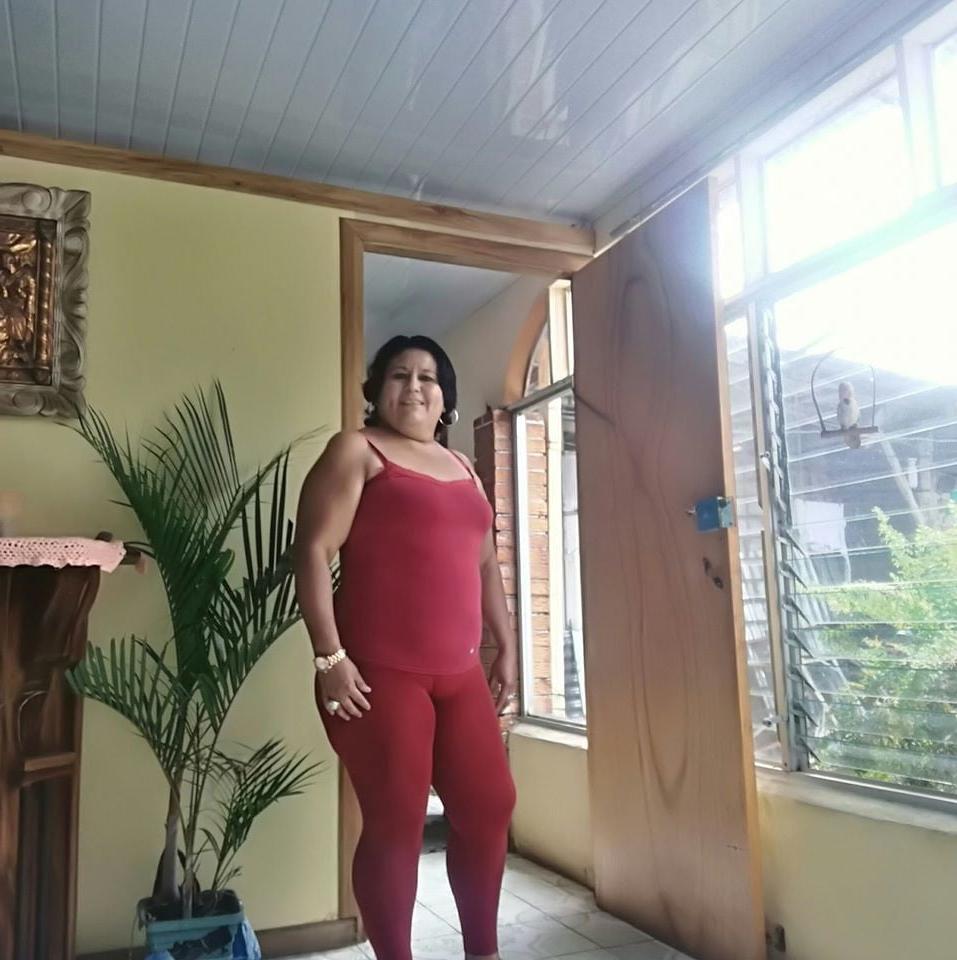 25P THICK SPANISH MARRIED MATURE HOUSEWIFE #4