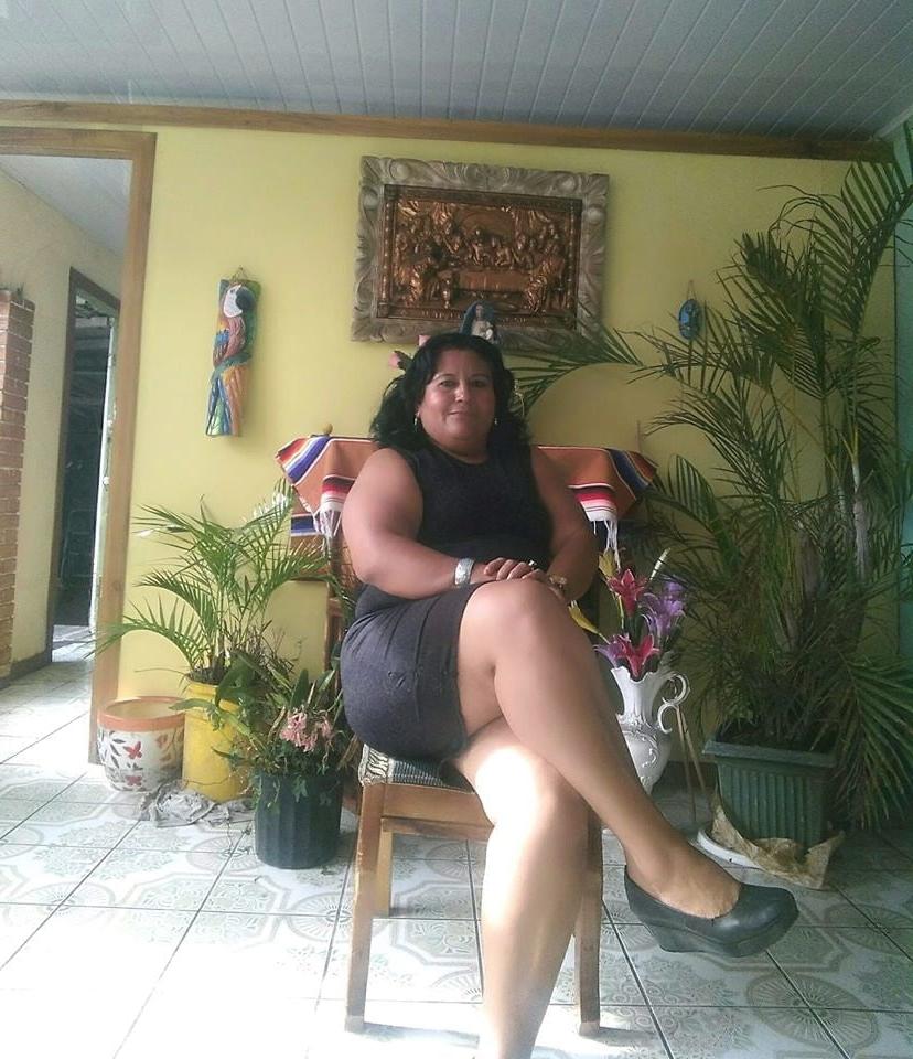 25P THICK SPANISH MARRIED MATURE HOUSEWIFE #4