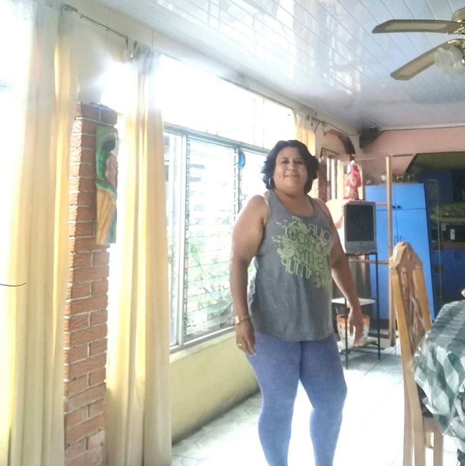 25P THICK SPANISH MARRIED MATURE HOUSEWIFE #4