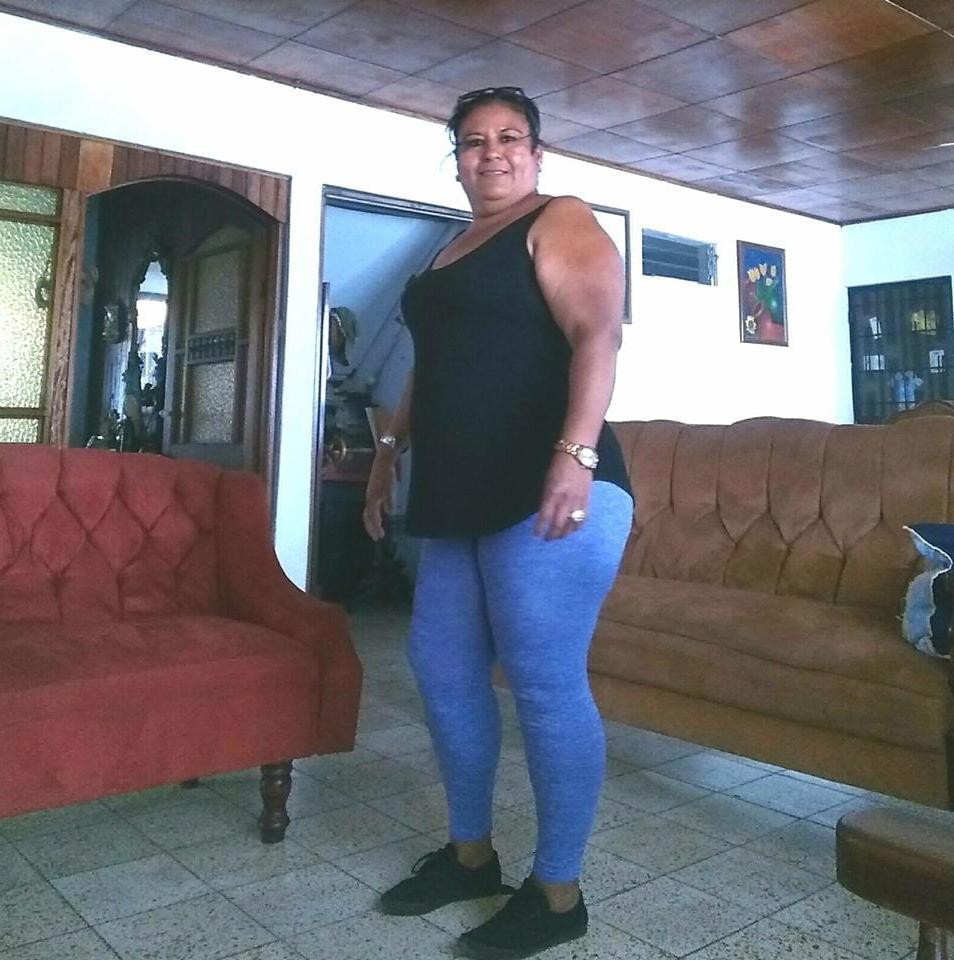 25P THICK SPANISH MARRIED MATURE HOUSEWIFE #4