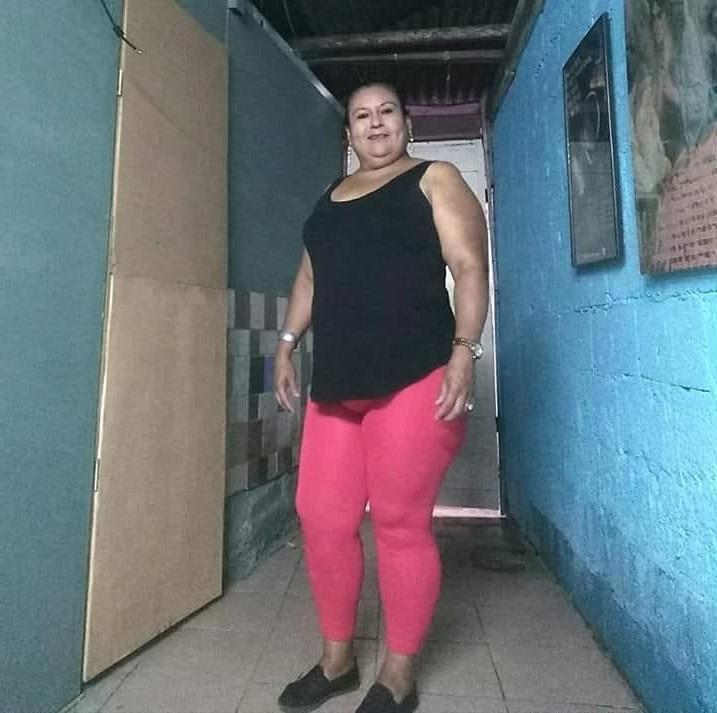 25P THICK SPANISH MARRIED MATURE HOUSEWIFE #4