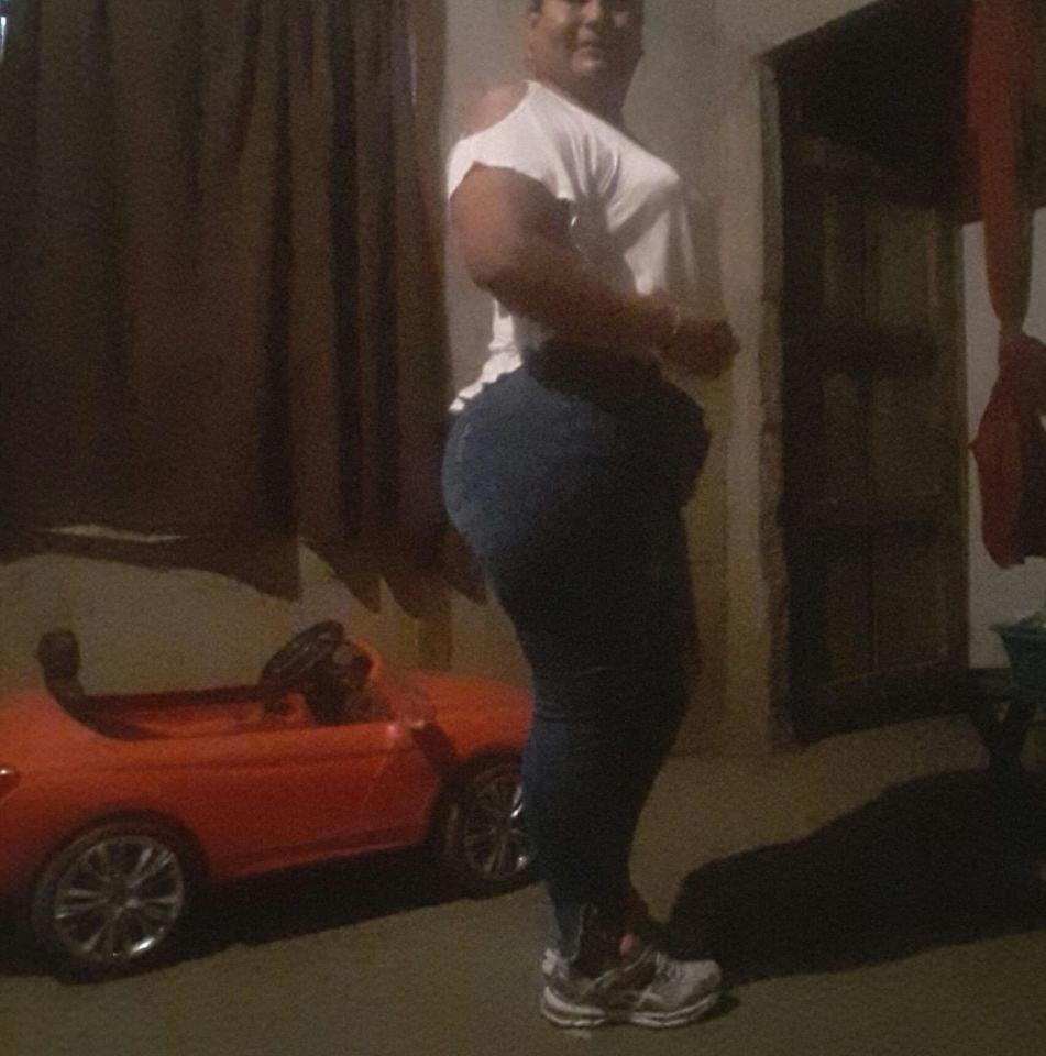 25P THICK SPANISH MARRIED MATURE HOUSEWIFE #4