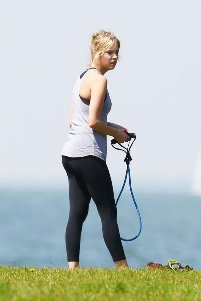 25P Ashley Benson is the perfect snowbunny.