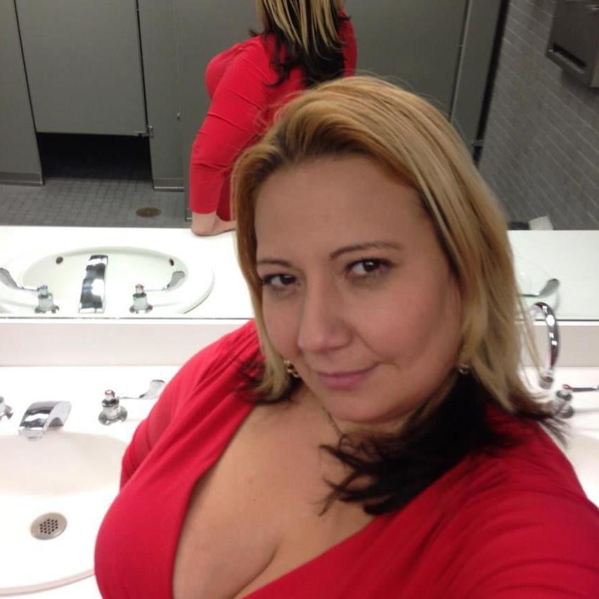 25P THICK SPANISH MARRIED MATURE HOUSEWIFE #2