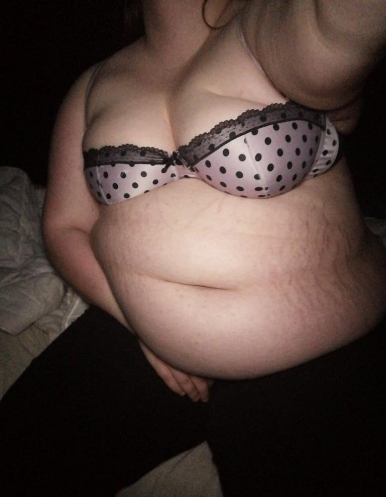 25P BBW Nice Big Fat Belly Girls