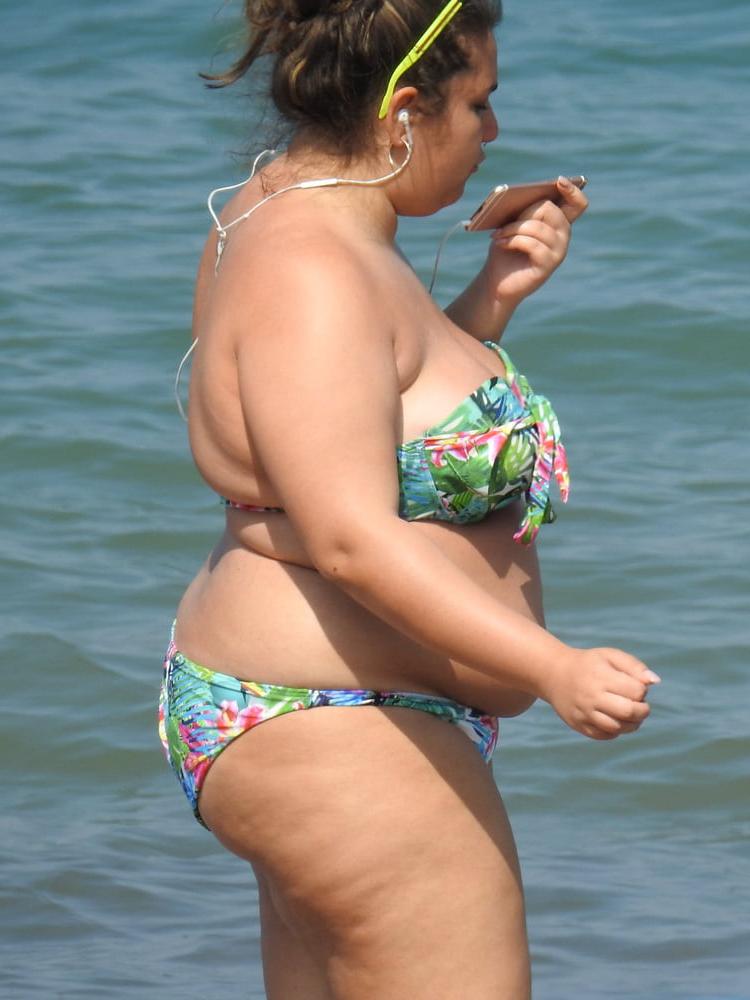 25P BBW Nice Big Fat Belly Girls