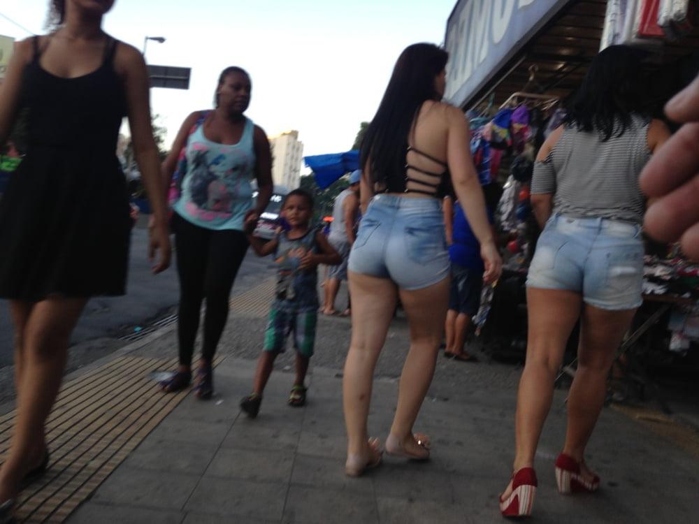 14P MAE E FILHA COM SHORTS SOCADOS