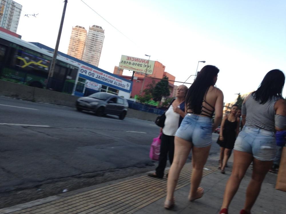 14P MAE E FILHA COM SHORTS SOCADOS