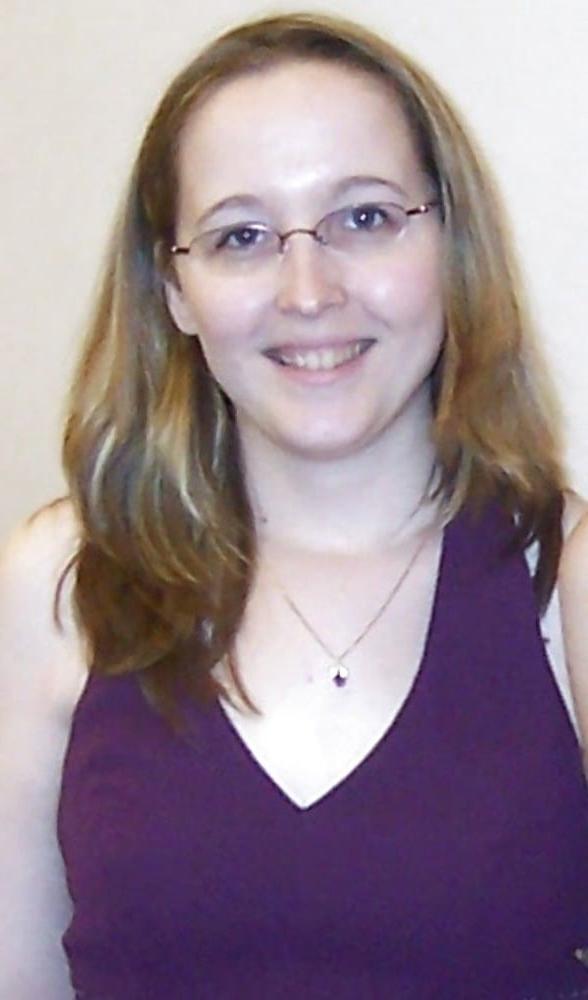 22P heidi,26years old and lost dice game