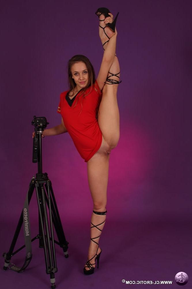 25P Perfect stretching. Vertical.