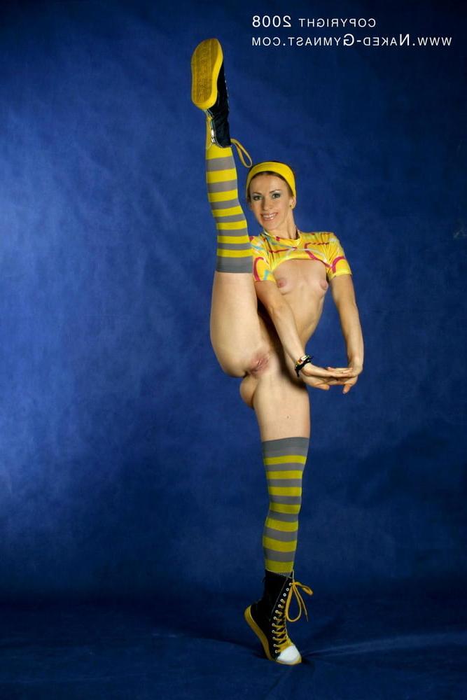 25P Perfect stretching. Vertical.