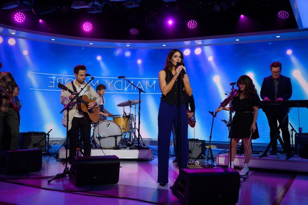 15P Mandy Moore - The Today Show (11 March 2020)