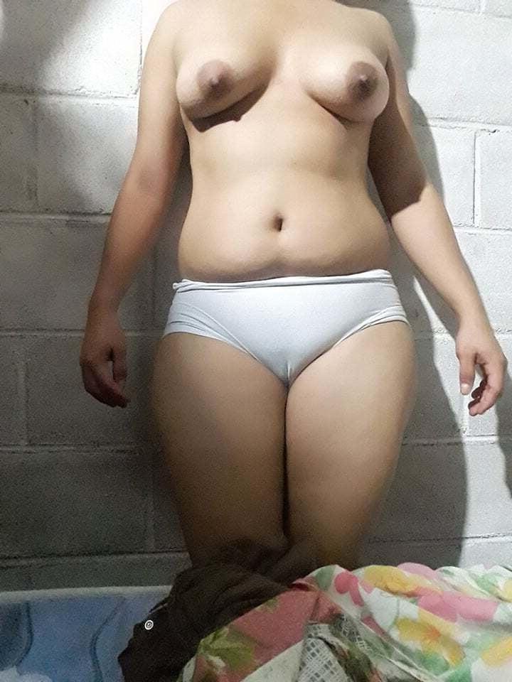 25P My friend in El Salvador (25) years old