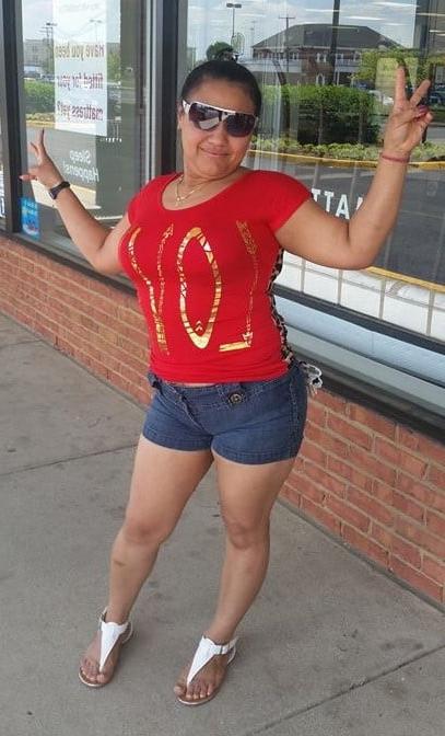 25P Whores in hot shorts