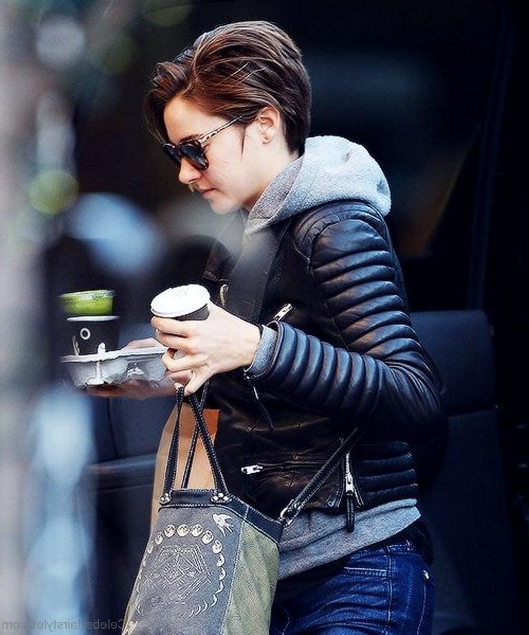 25P Shailene woodley stop playing games with my heart.