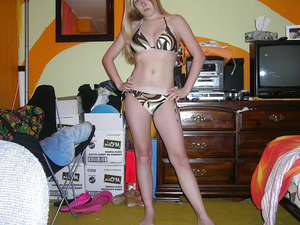 15P Shy nice girl