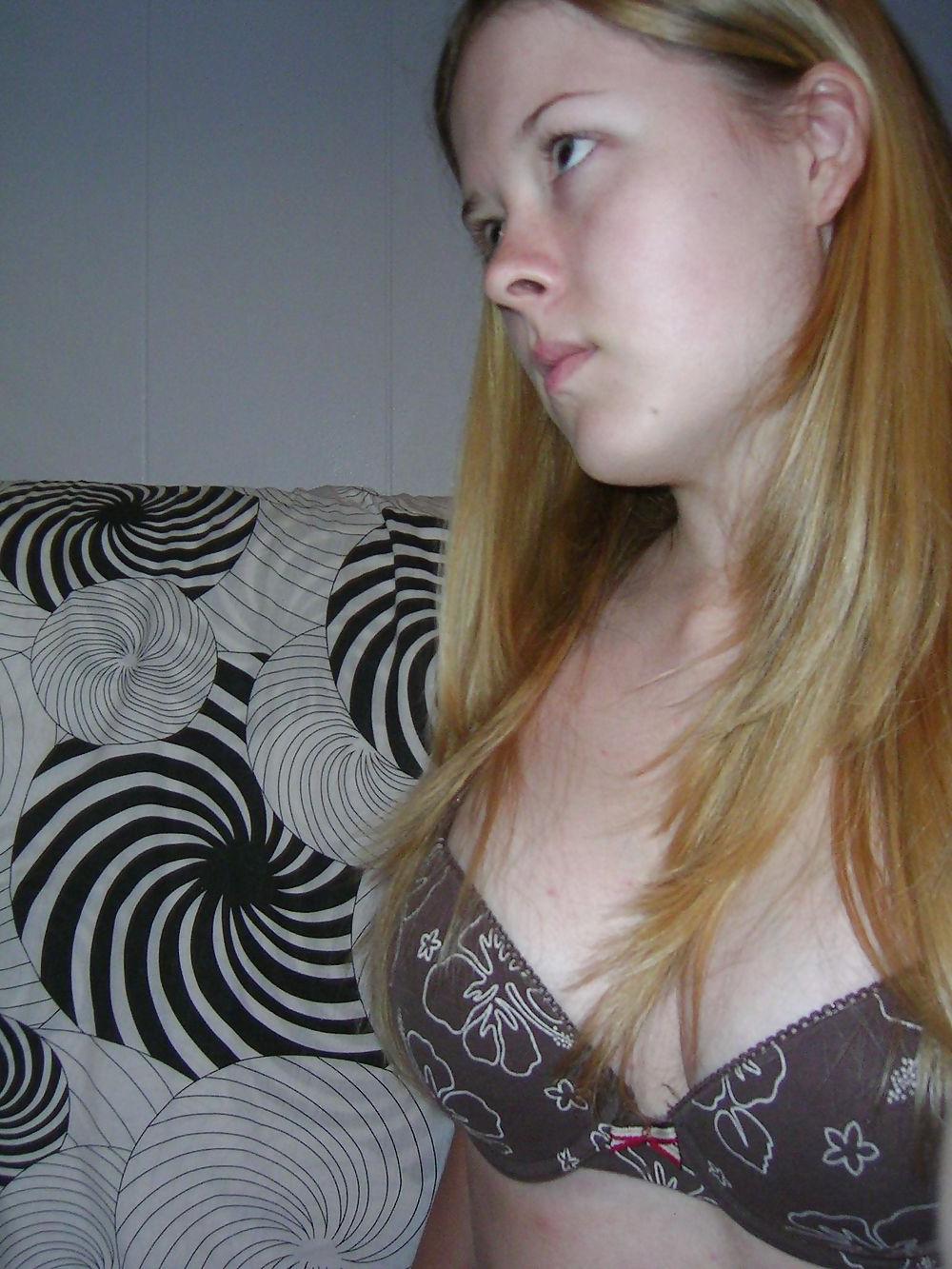 15P Shy nice girl