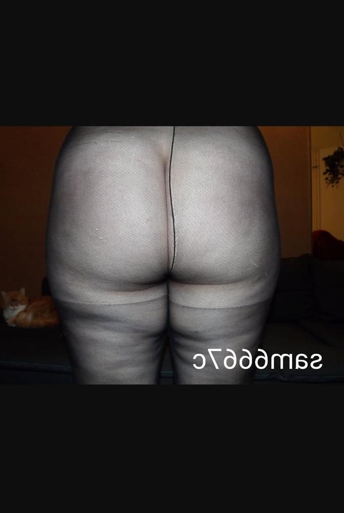 8P My friend hot wife in pantyhose