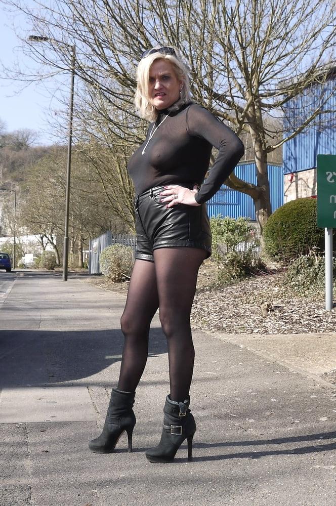 21P sexy Sue UK.01 black shorts