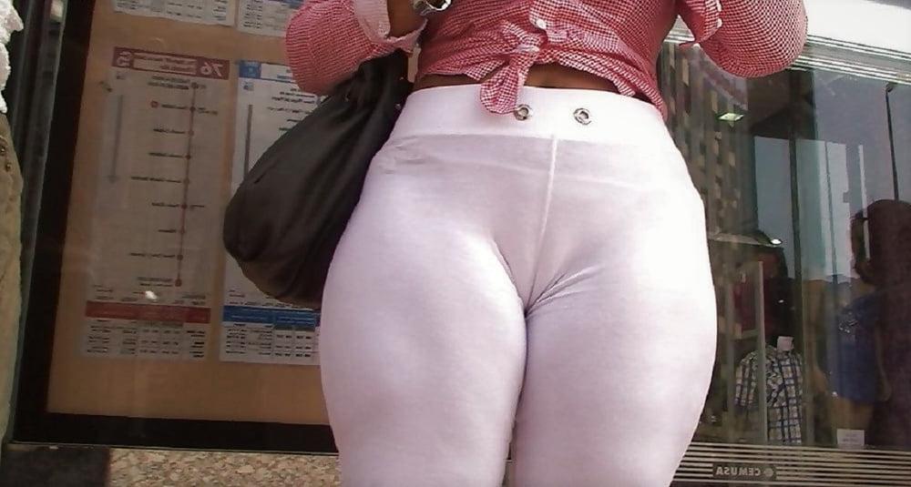 25P Camel Toe 27